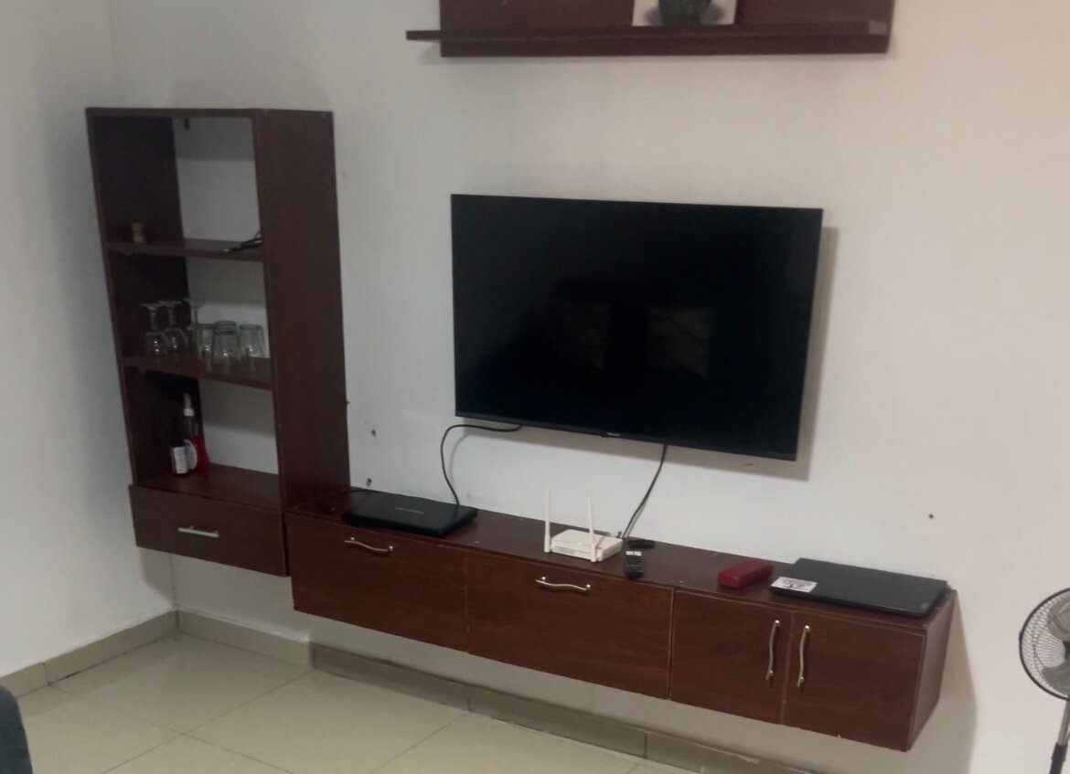 Canapé d'angle moderne gris