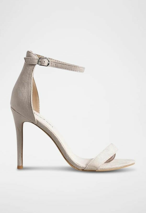 Sandales à talons élégantes