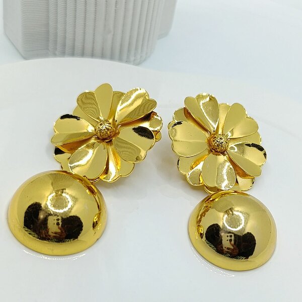 Boucles d'oreilles florales