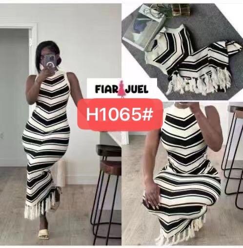 Robe longue rayée élégante