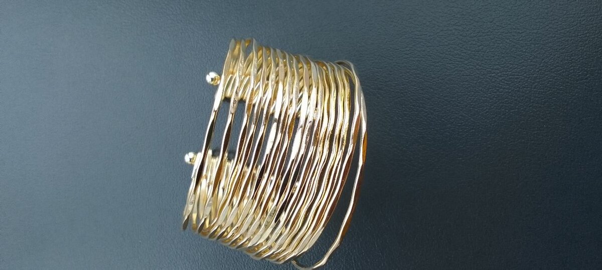 Bracelets en or élégants