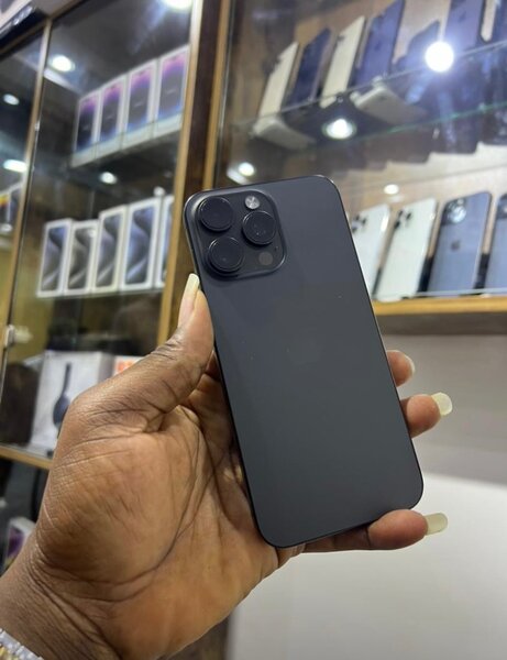 Clean iPhone 15pro Max