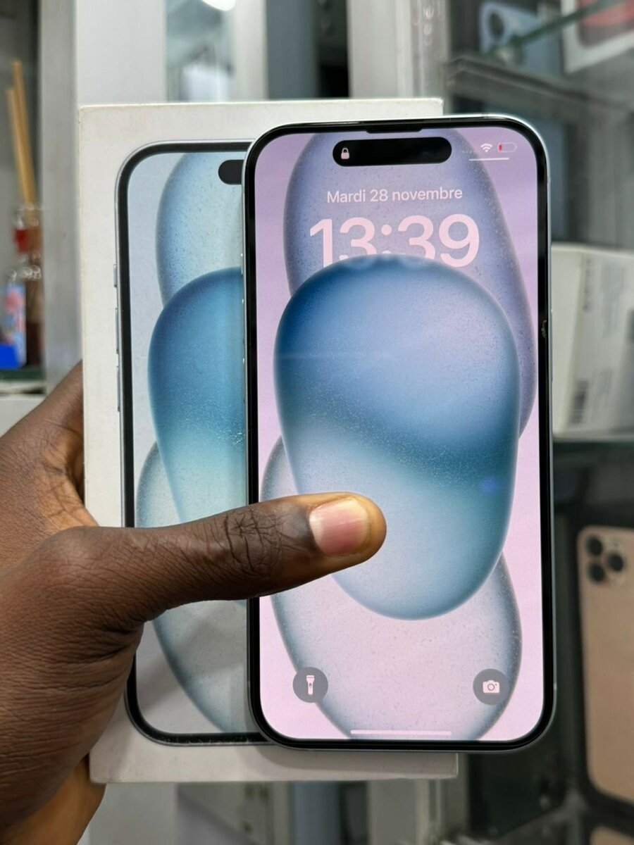iPhone 15 128 giga CE