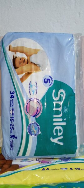 Couches bébé Smiley absorbantes