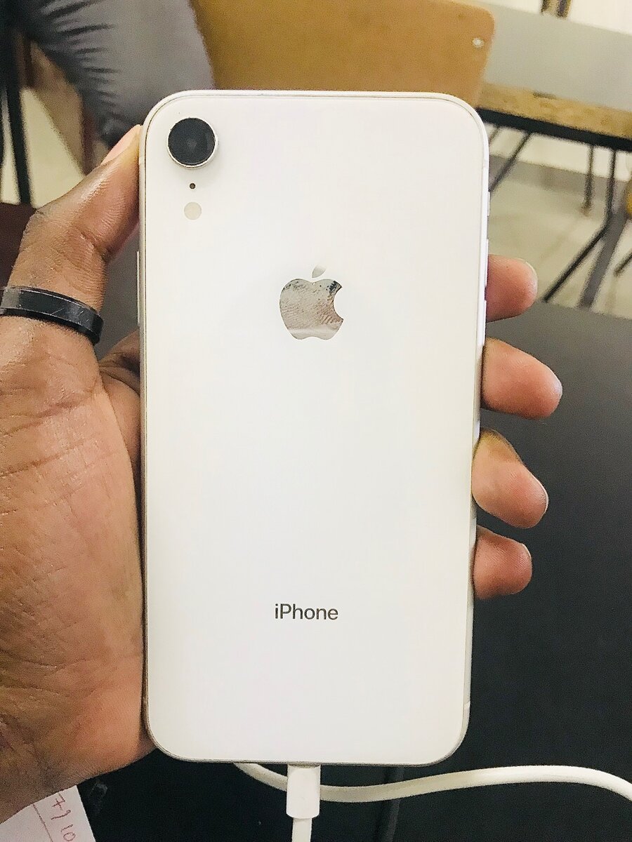 iPhone XR 64Gb with Face ID