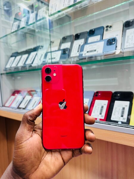 iPhone 11 simple 64Go tout pas