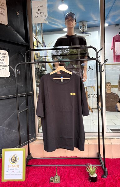 T-shirt noir "Once" unisexe