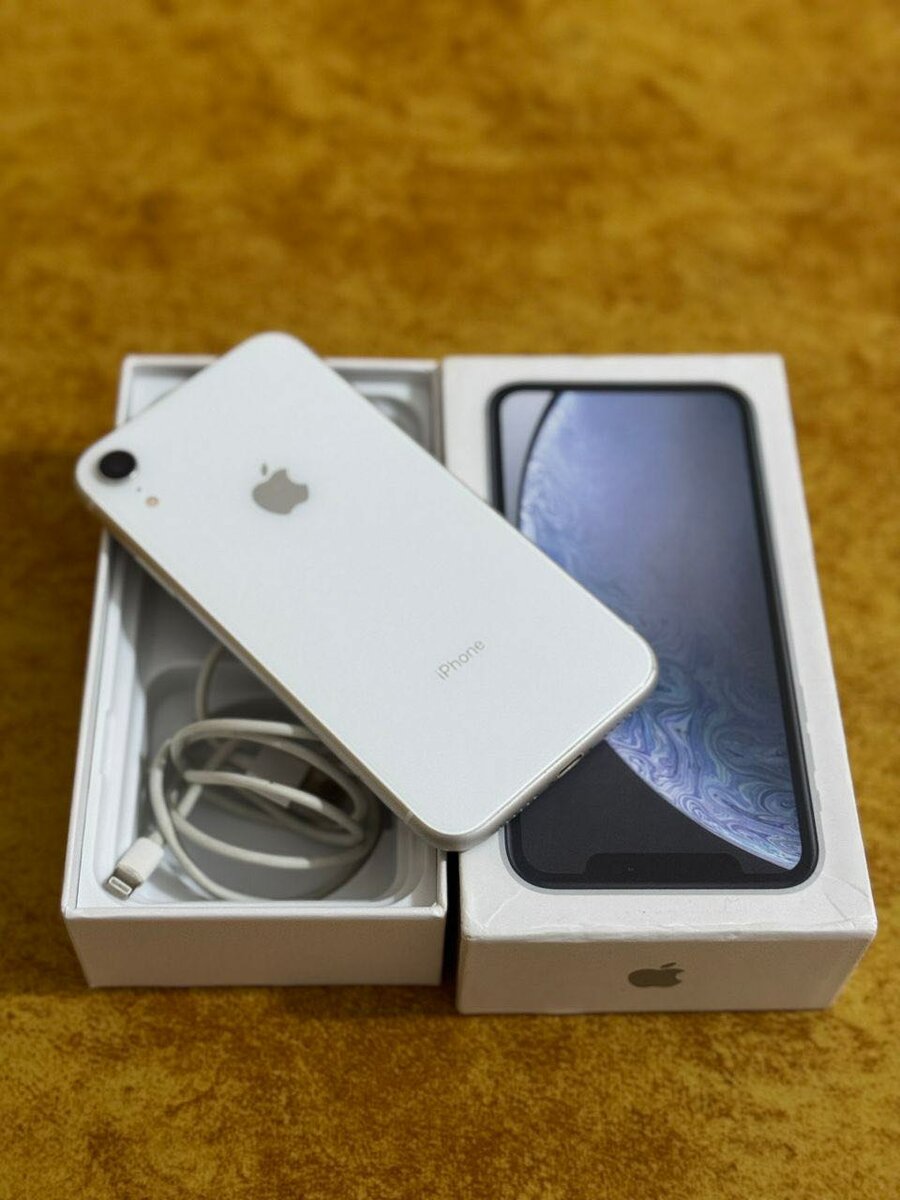 iPhone XR 64gb très propre