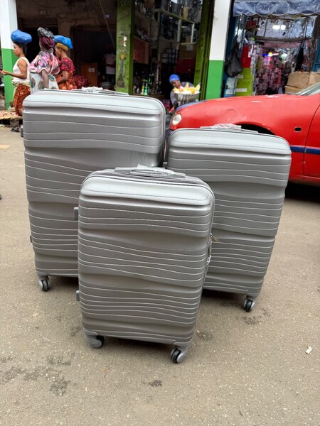 Ensemble de valises rigides légères