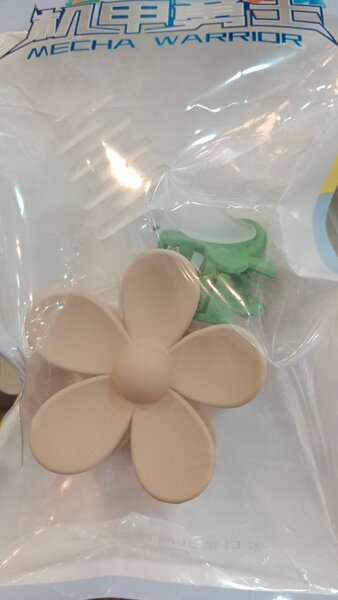 Hair clips