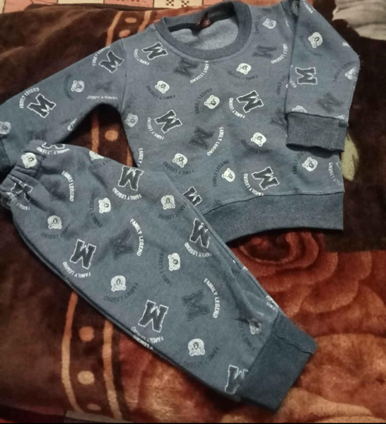 Kids trucksuit