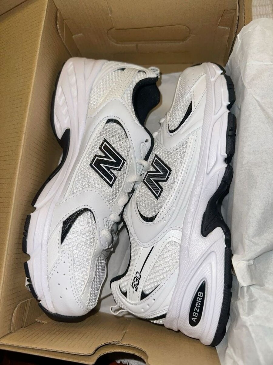 Chaussures de sport blanches