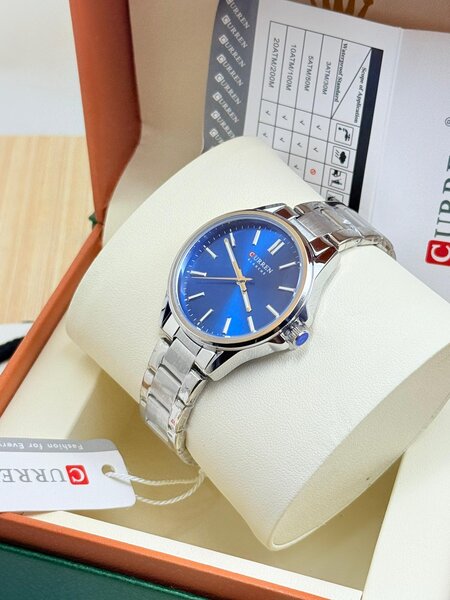 Montre élégante CURREN