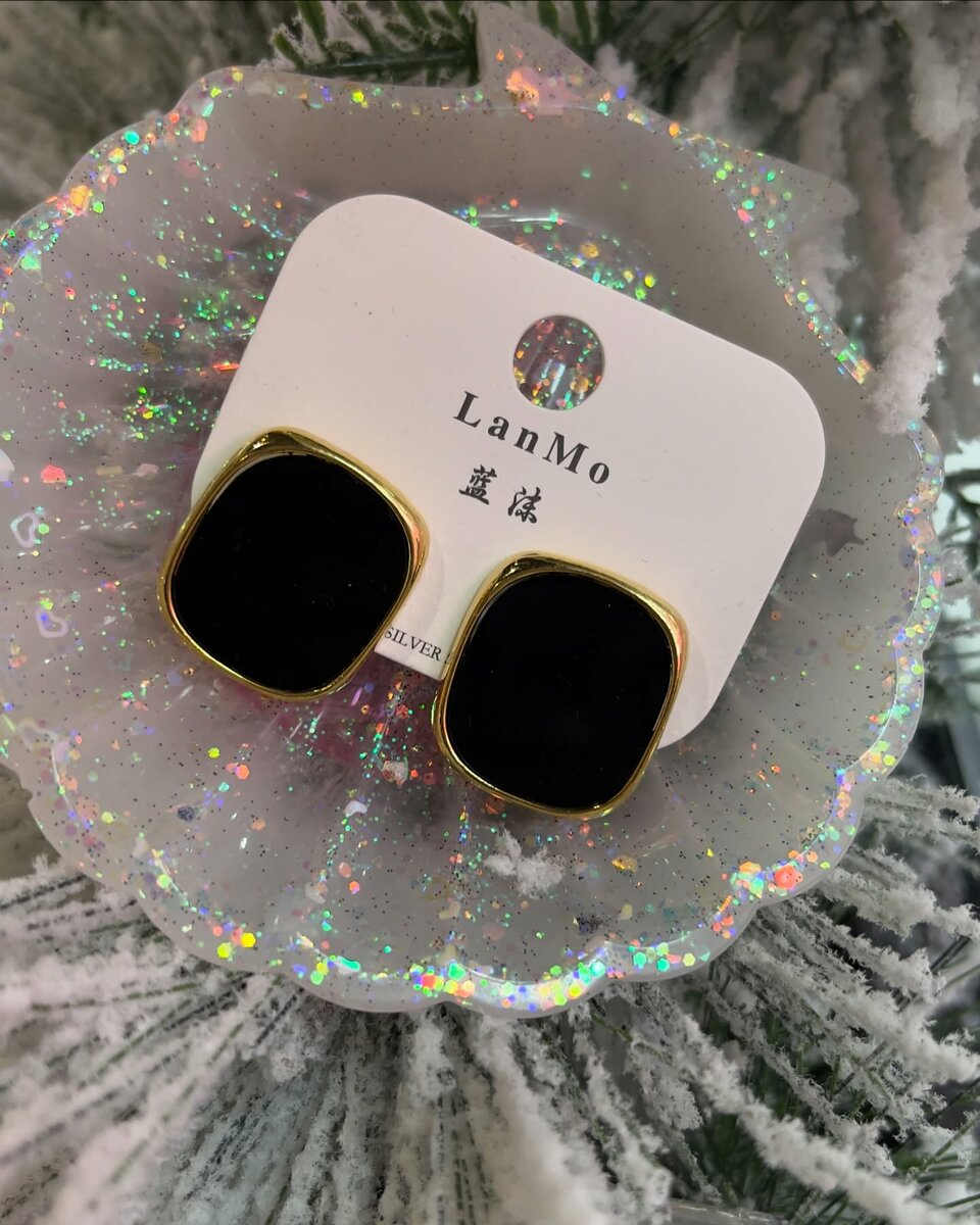 Красивые серьги