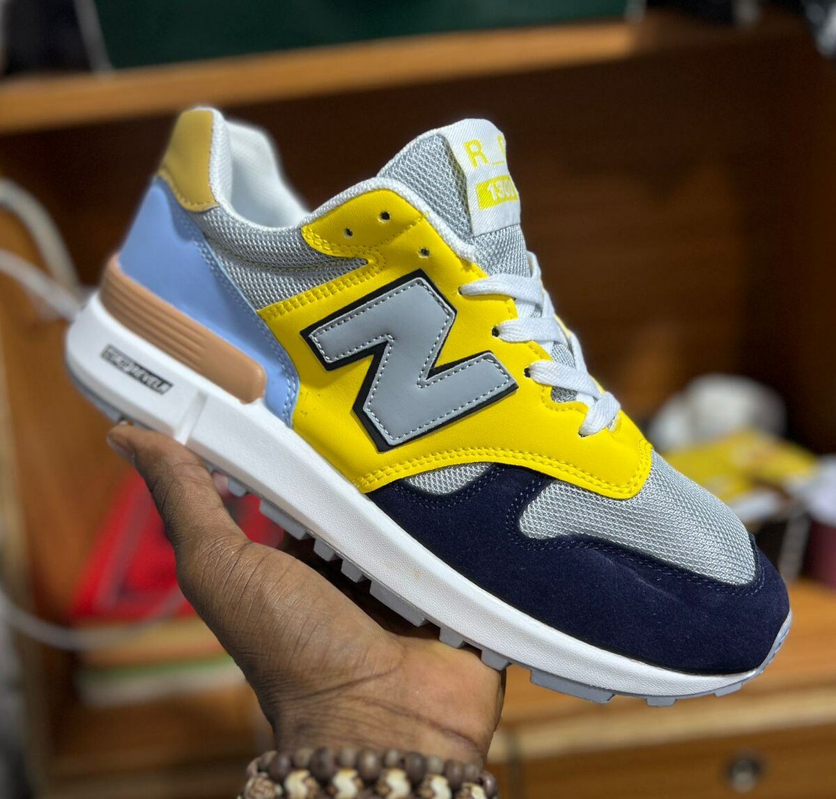 Chaussures de sport colorées