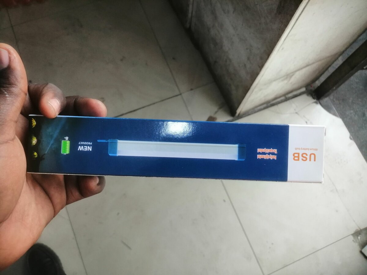 LED RECHARGEABLE LIGHT TUBE