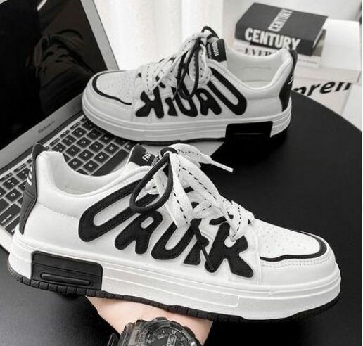 Baskets blanches modernes