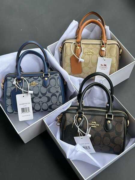 Sac à main COACH en cuir véritable