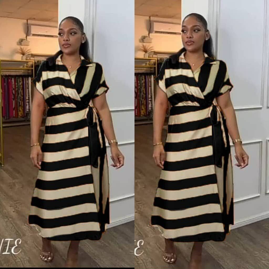 Robe rayée à nouer élégante