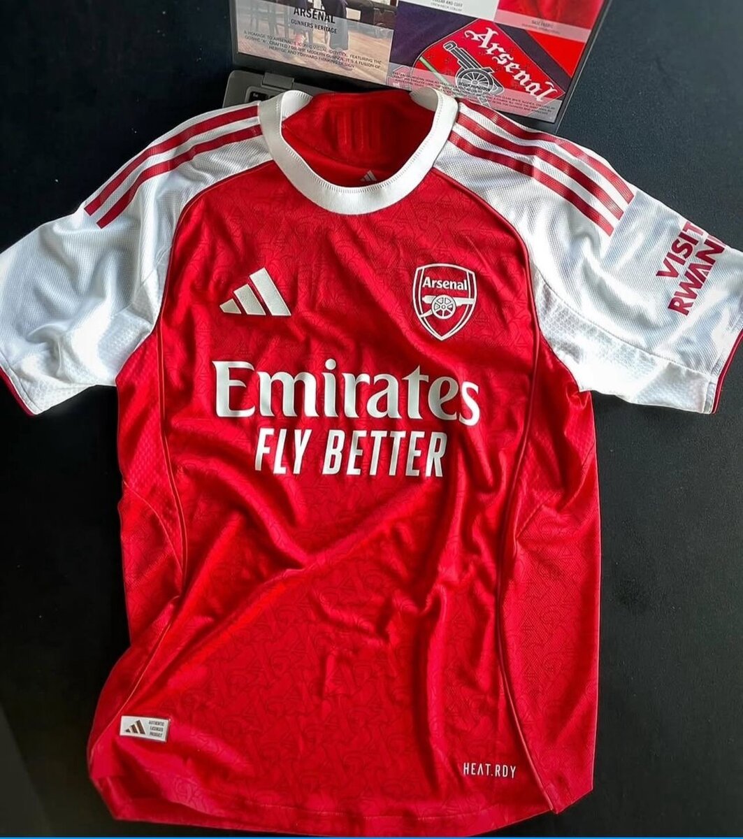 Maillots de football Homme