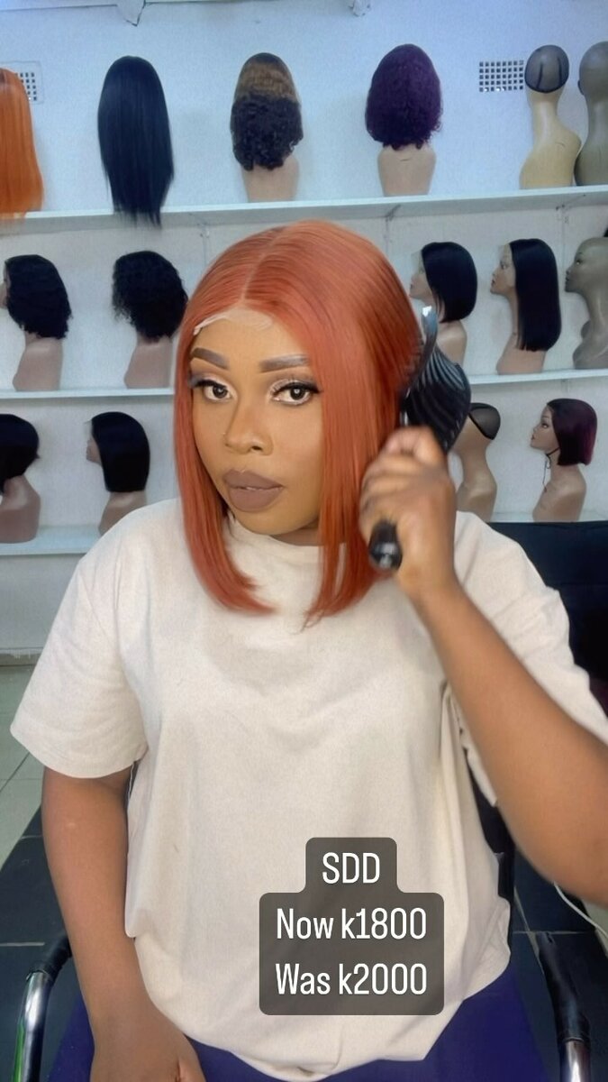 Beautiful and elegant women's wigs