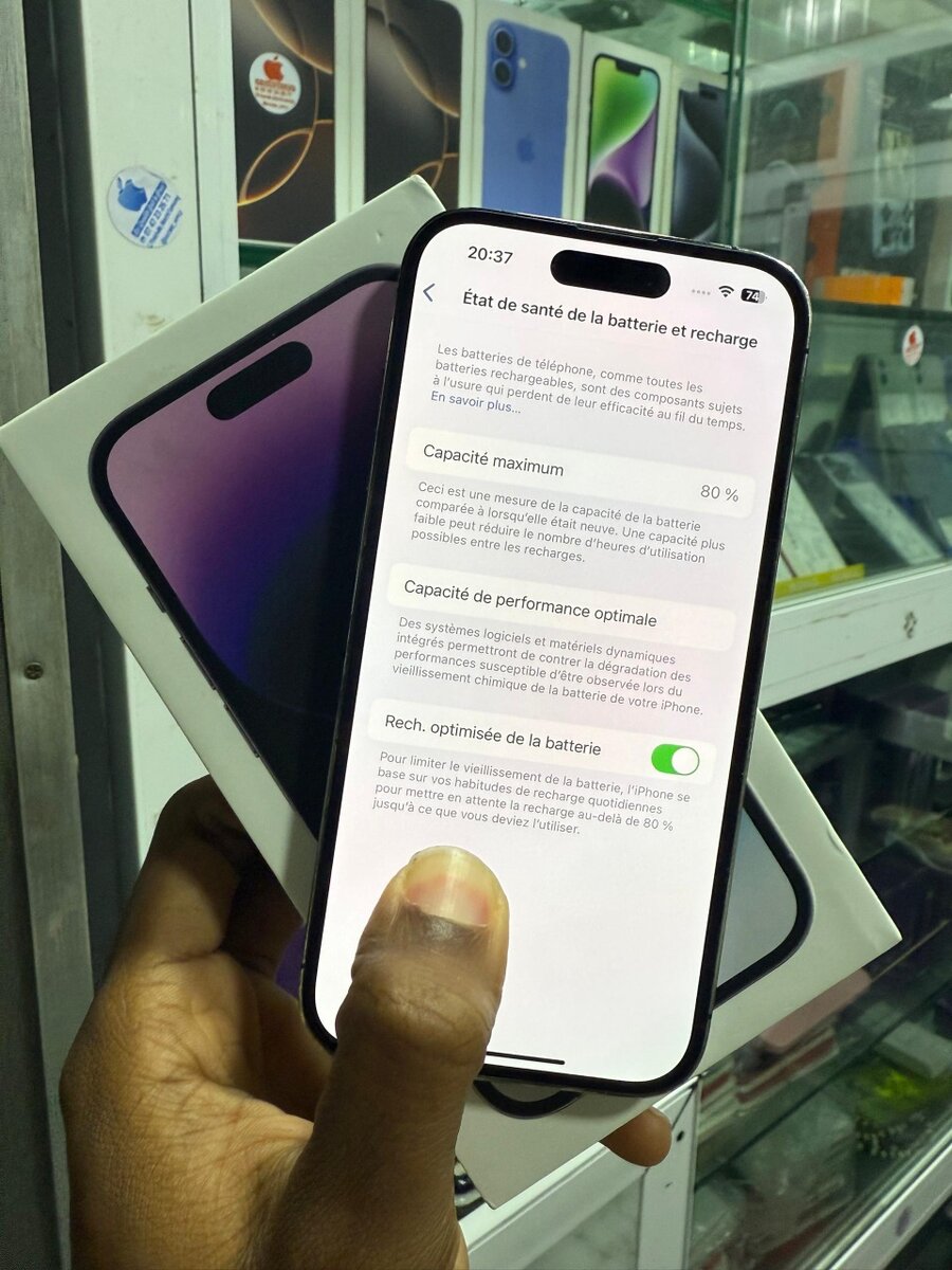 14 pro 128gb avec carton tout