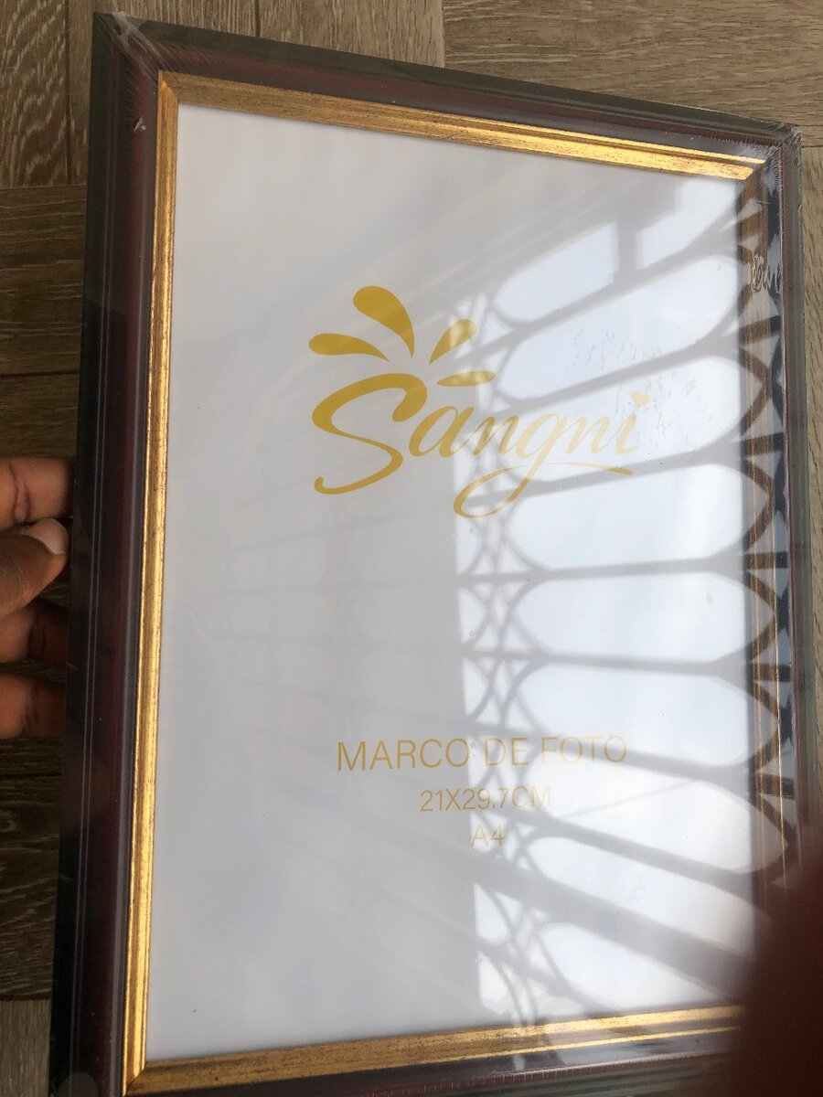 High quality A4 picture frame