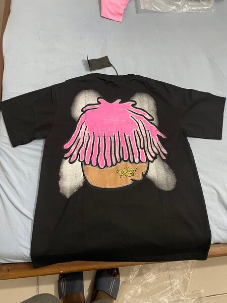 T-shirt graphique tendance