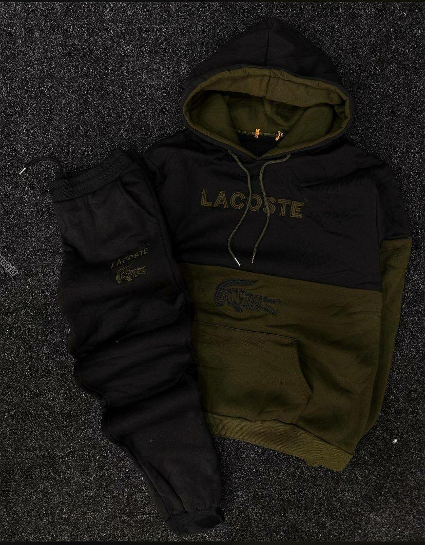 Survêtements Nike et Lacoste