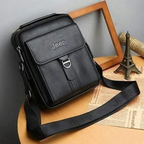 Sac bandoulière en cuir Jeep