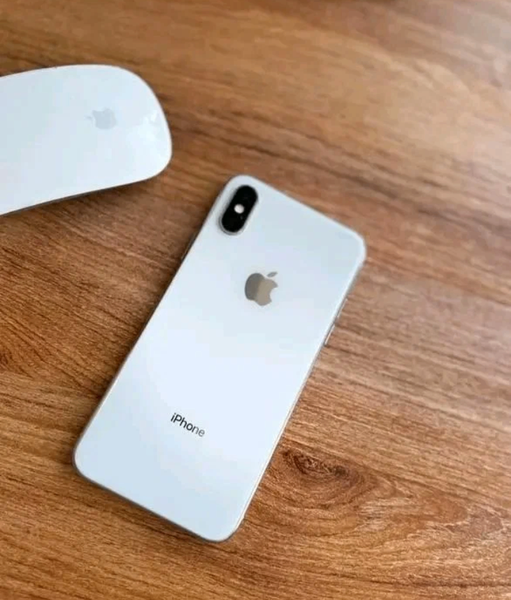 iPhone XS 64GB Argent
