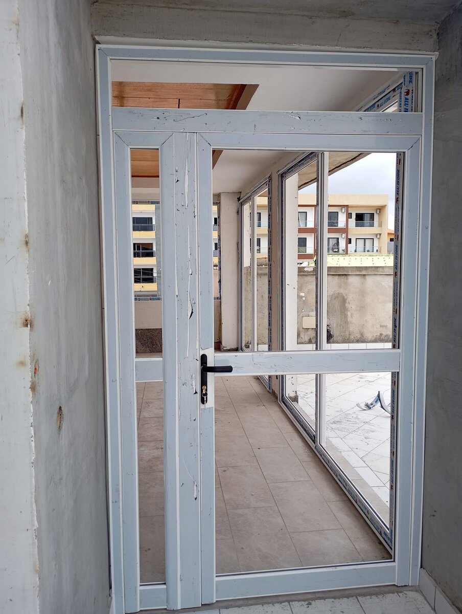 Porte vitrée moderne