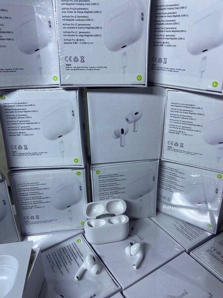 AirPods Pro 2 apple verified Type c charging