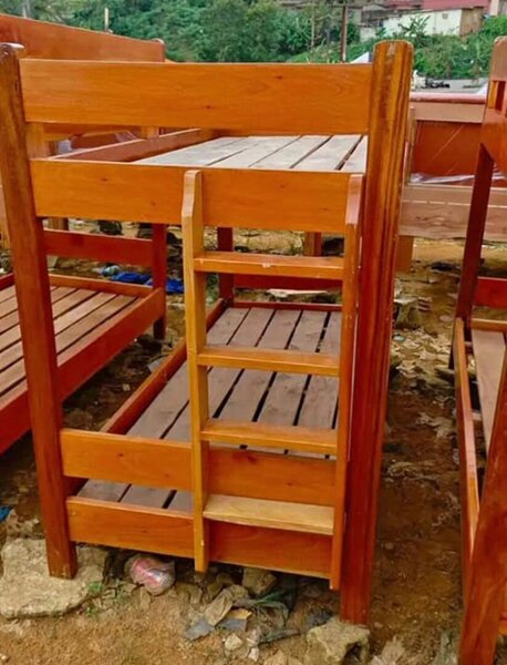 Lit superposé en bois