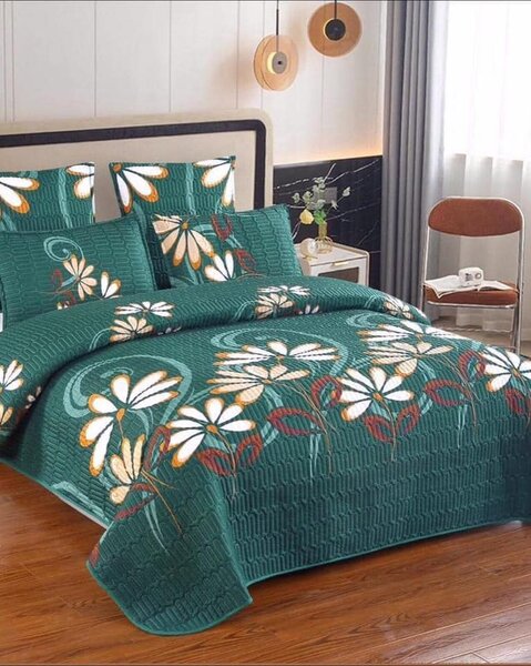 Bedding set with multi-colored print, 5 pieces, Queen size