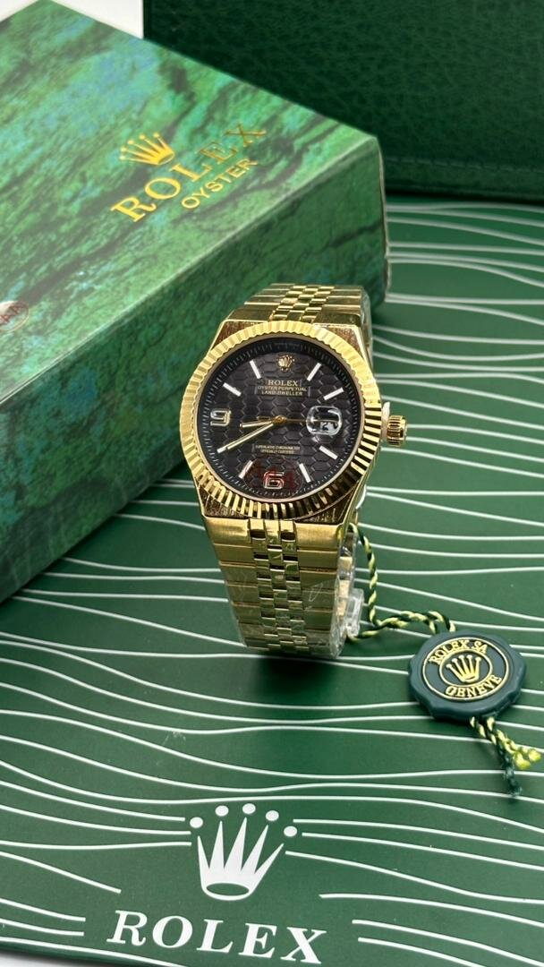 Montre de luxe sophistiquée