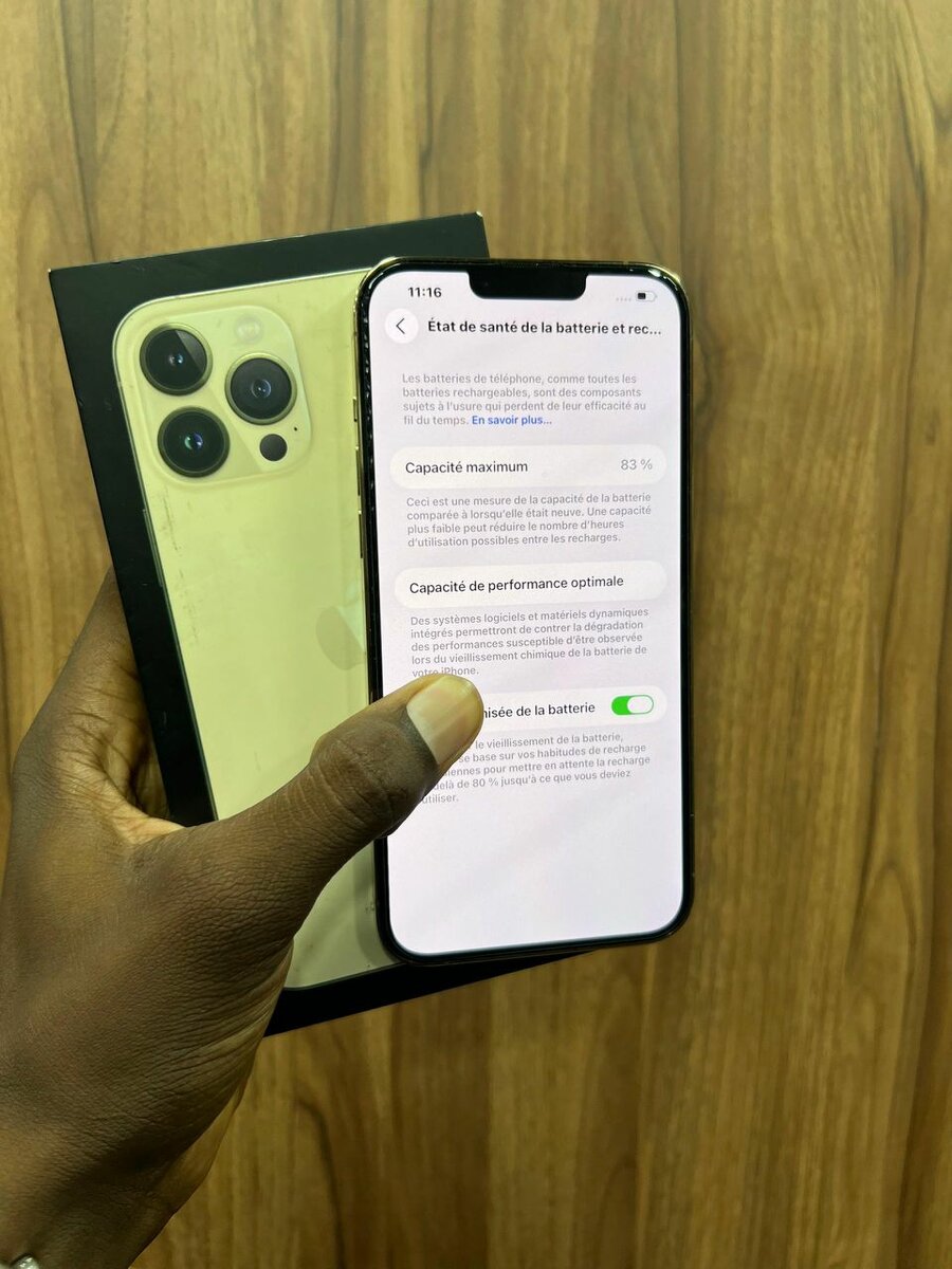 13pro Max 128g avec son carton