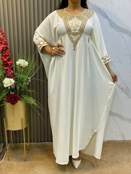 Chic robes