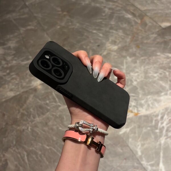 Retro fur for iPhones 11-16pro max