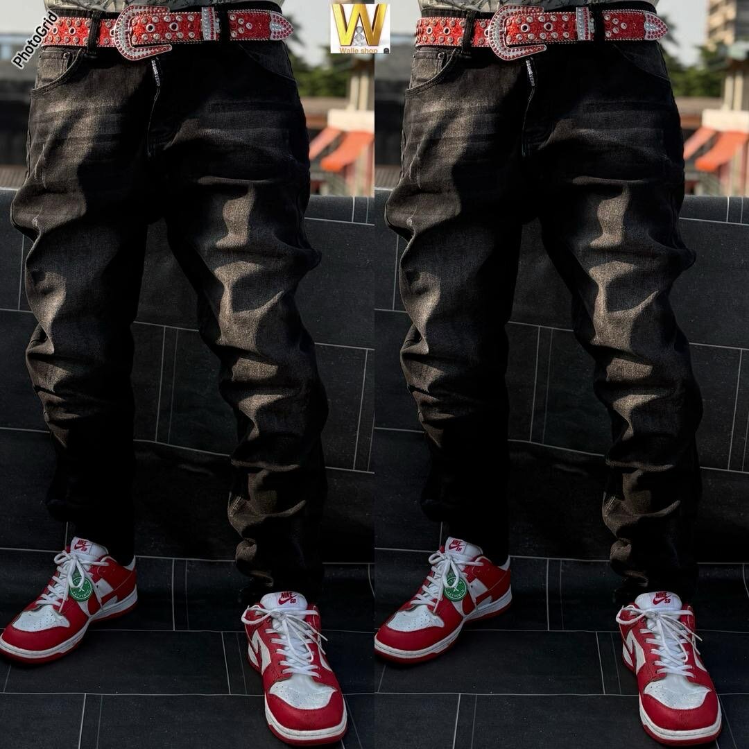 Jean cargo noir avec ceinture