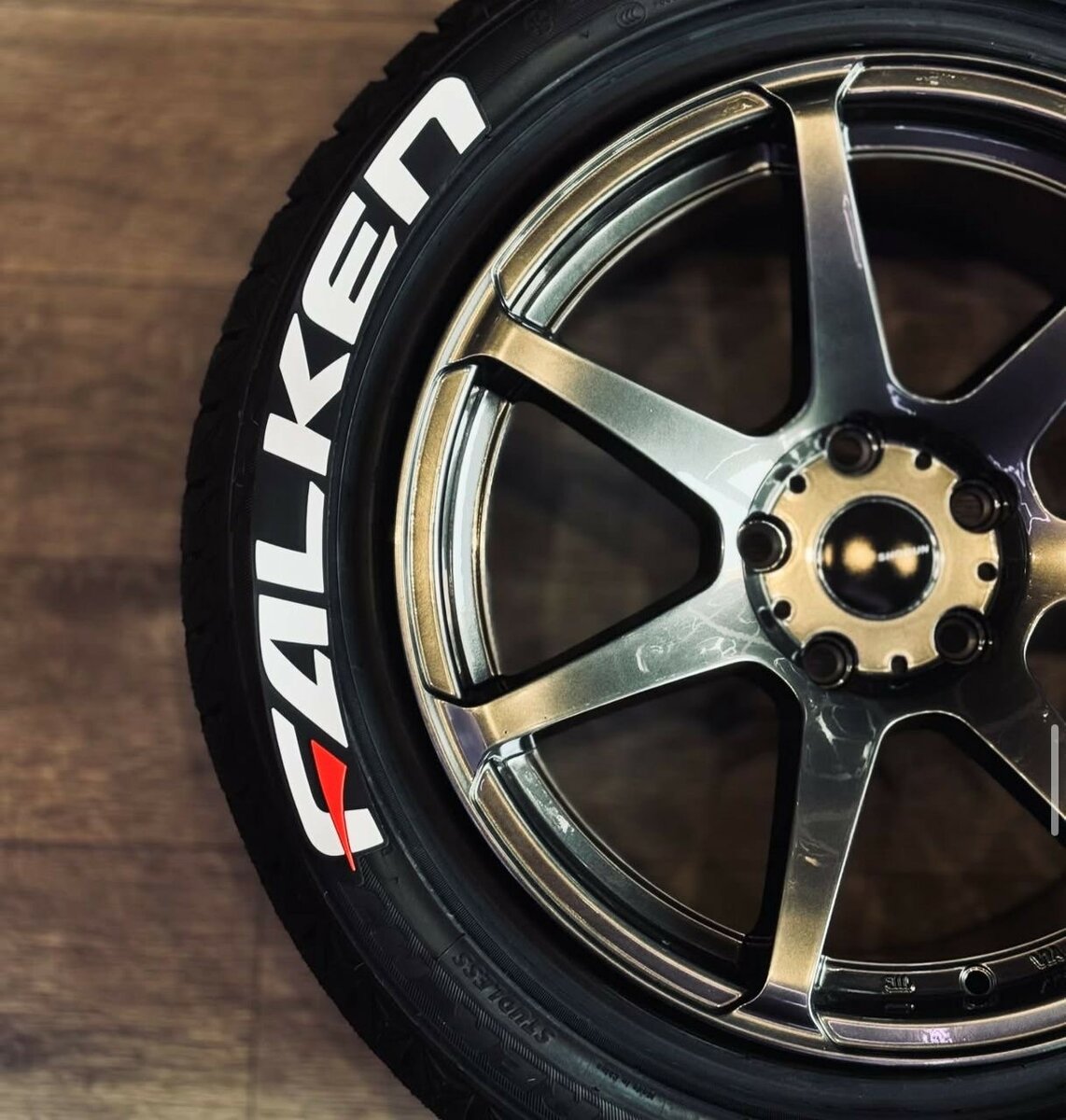 Резиновые наклейки на шины