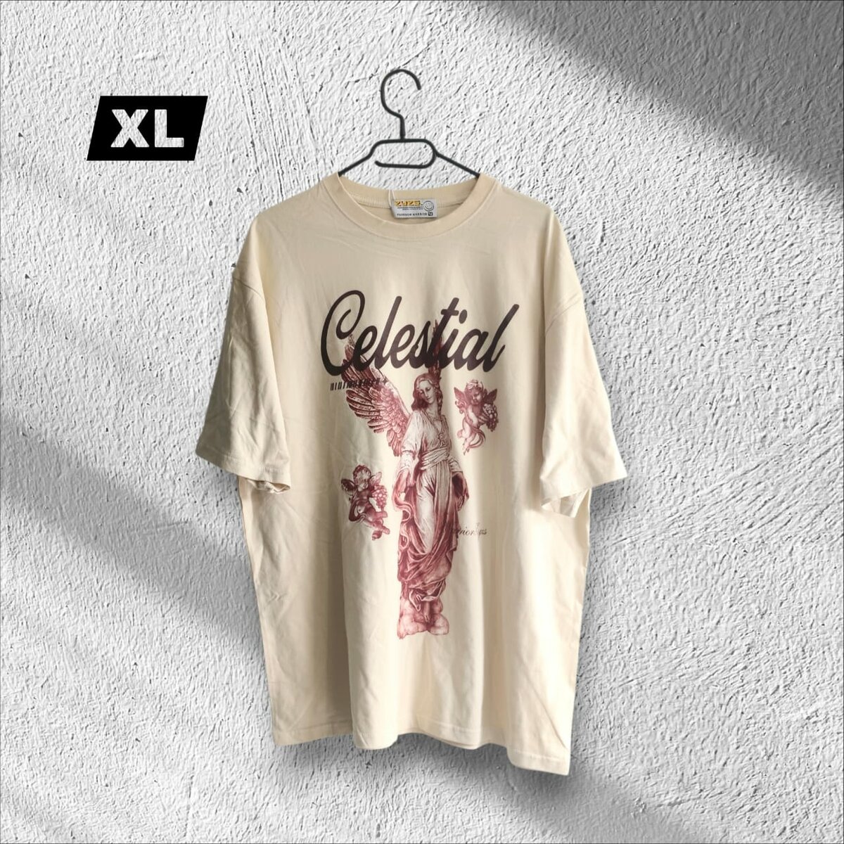 T-shirt graphique "Celestial"