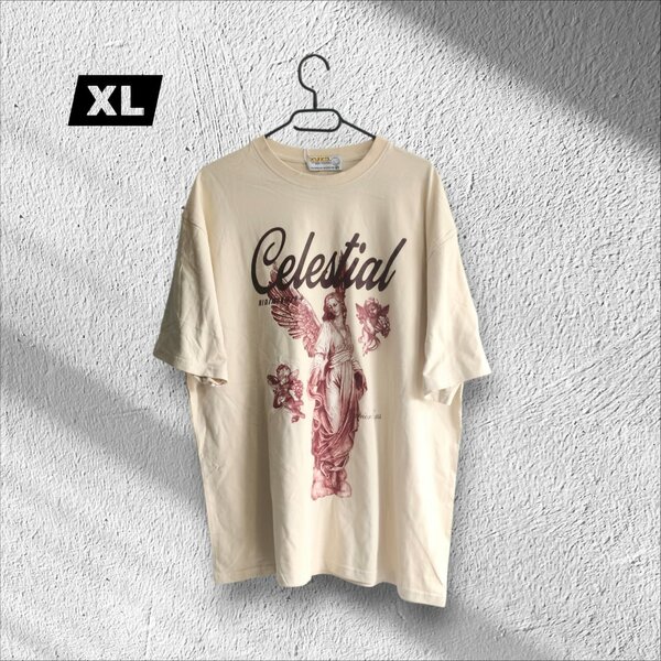 T-shirt graphique "Celestial"