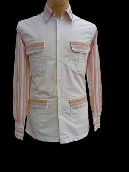 Chemise à rayures tendance homme