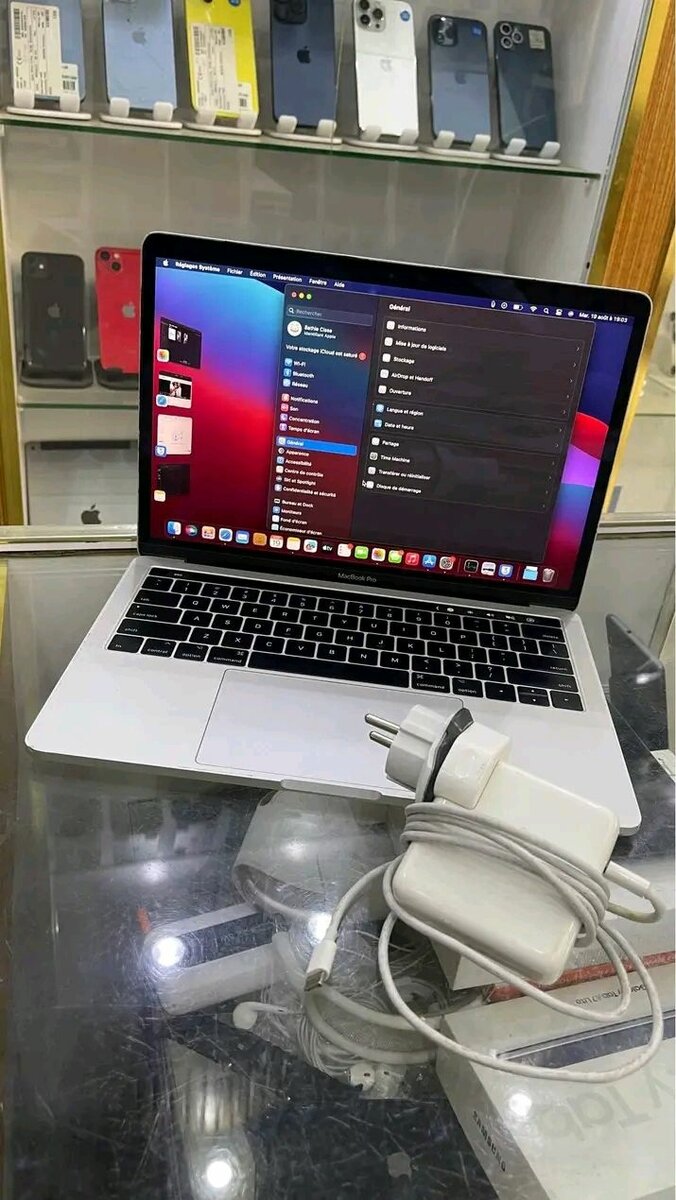 MacBook Pro 13" - Puissant et Élégant
