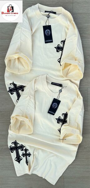 T-shirt oversize avec croix