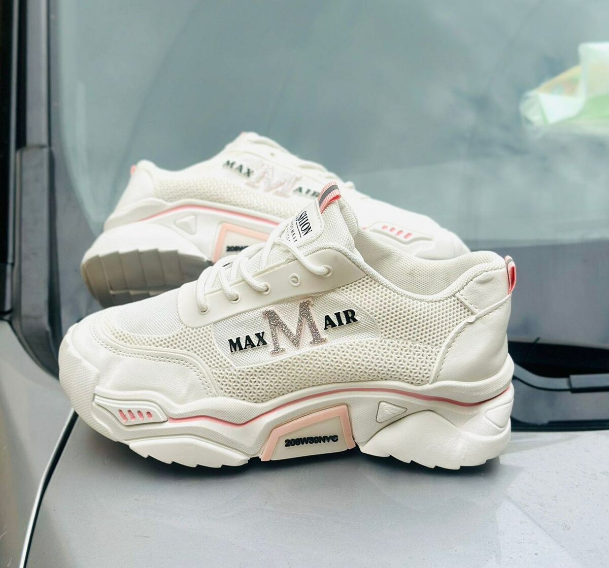 Magnifique chaussure dame