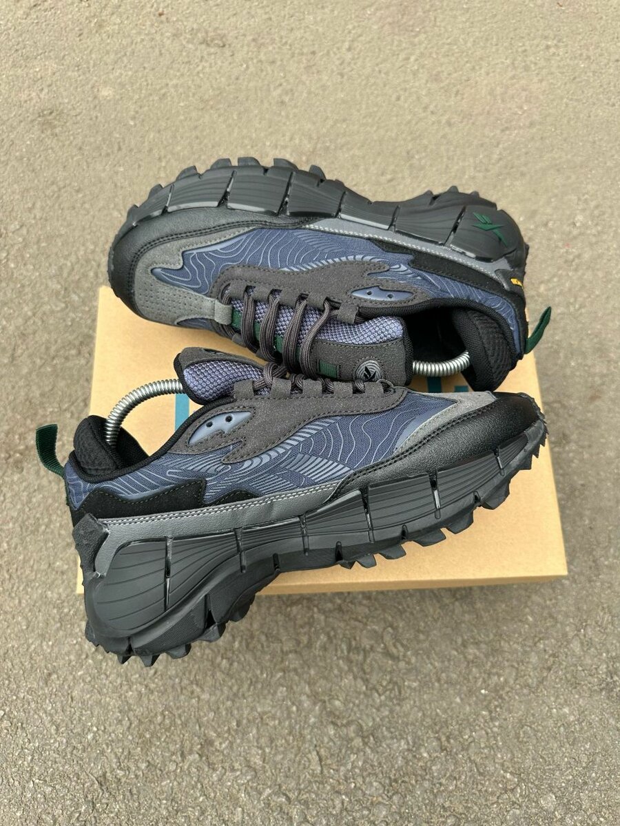 Chaussures de sport résistantes