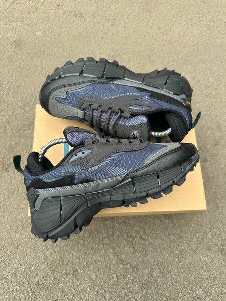 Chaussures de sport résistantes