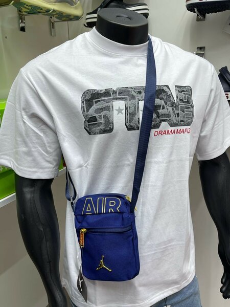 AIR JORDAN Sling Bangs